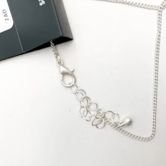 Zad Silver Tone Initial Letter "C" Circle Chain Necklace NWT - Picture 2 of 4